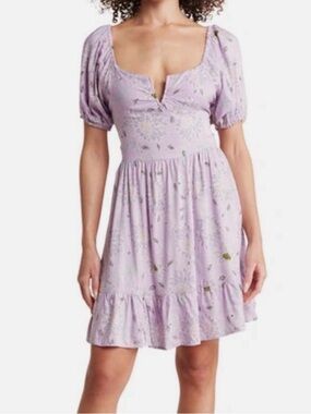 Angie Lavender Floral Puff Sleeve Skater Mini Dress V-Notch Smocked Medium